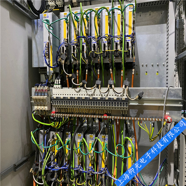 �Ϻ����K�㽭���پS�޿Ơ�Ħ��servostar 600ϵ����SERVOSTAR400-A��(d��ng)����ޏ�(f��)