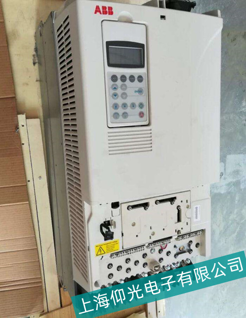 ����ABB ACS400׃�l��ɢ�����^(gu��)����Ϸ����S��