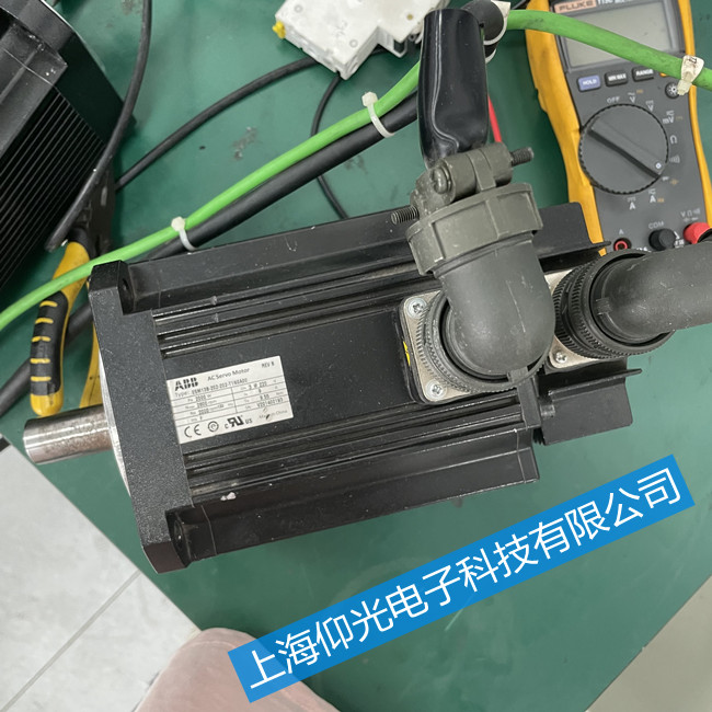 ABB�ŷ�늙C(j��)�l(f��)��S�� BSM100C-4150AX��(d��ng)���