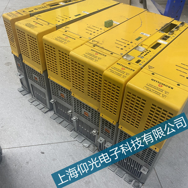 �U�����(q��)��(d��ng)���S��BUS21-22-30-001�ŷ�2701���ϴ��a����