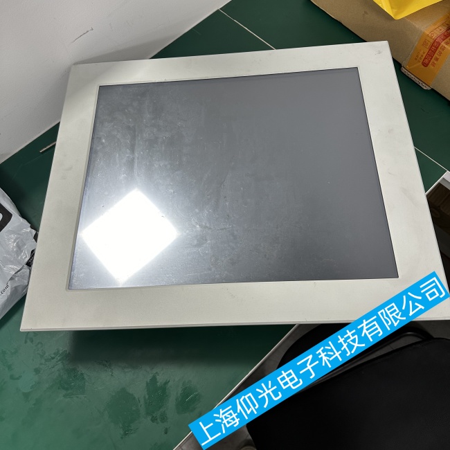 ����ؐ���R���ؙC(j��) Panel PC 3100�|���o(w��)����(y��ng)���ϾS���ļ҃�(y��u)��