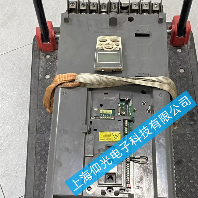 ABB׃�l���S��ACS550-01-180A-4�^�����ϾS�޷���